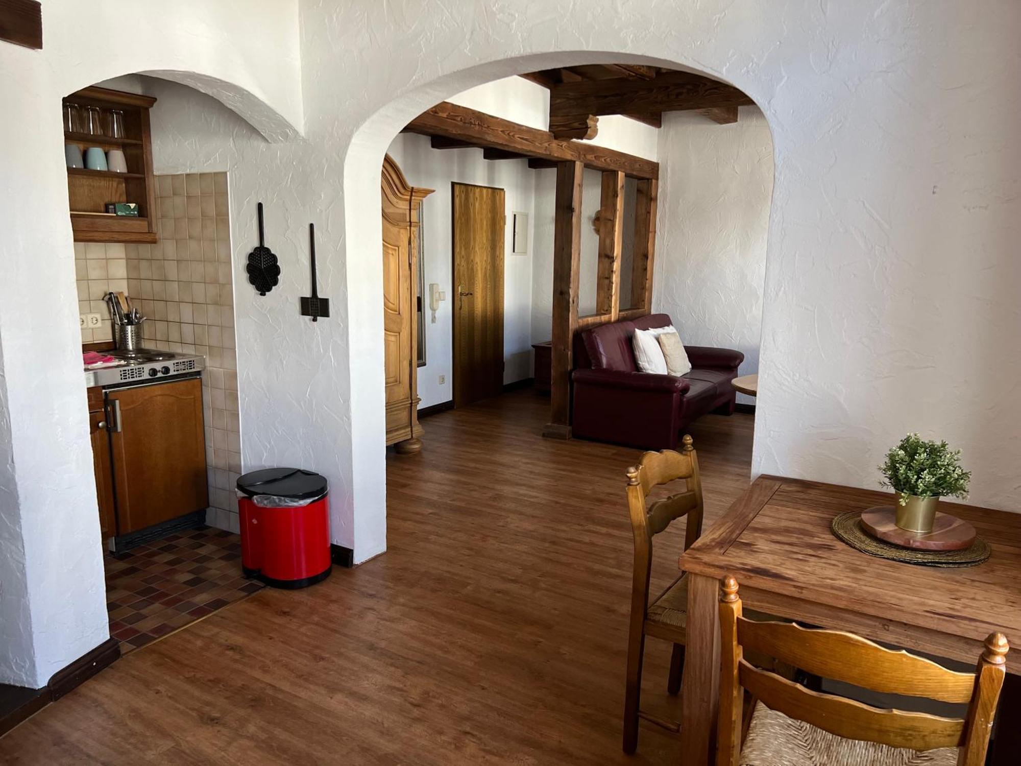 Apartmenthaus Eurenerstrasse 179 トリーア エクステリア 写真